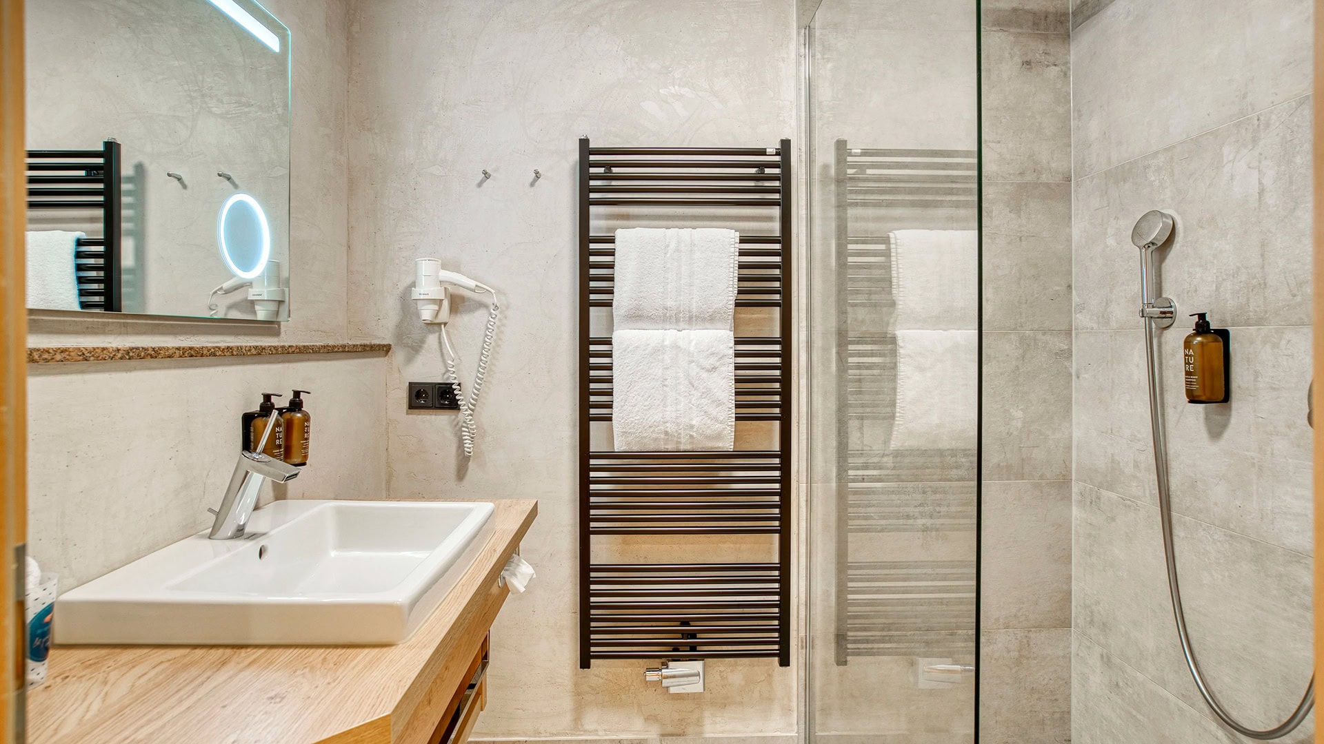 Design_Suite_Alpin_Lodge_Design-Suite-Alpin-Lodge-__216_---5_366d07c31e