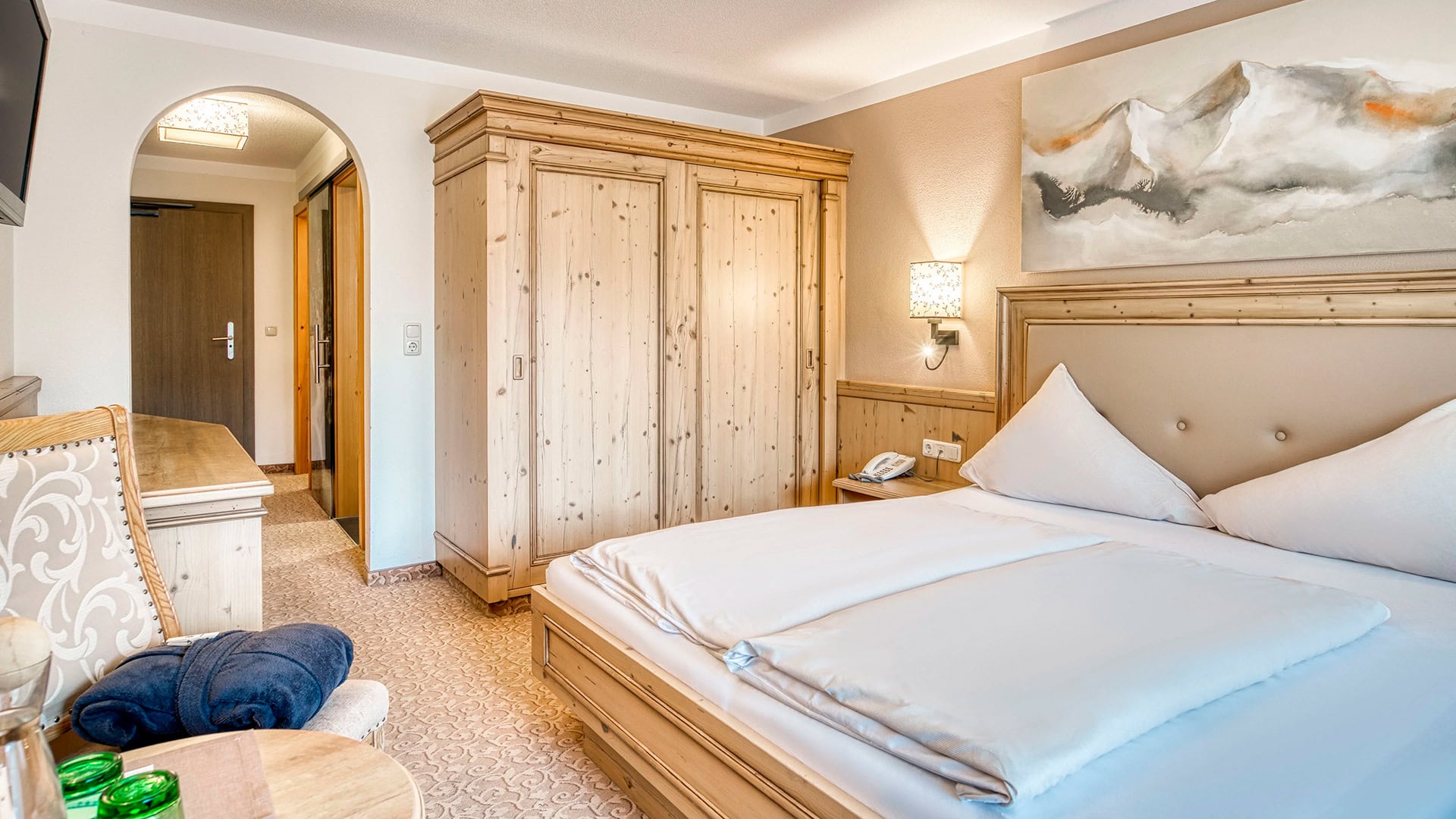 Doubleroom_Mountain_Feelings_Doppelzimmer-Mountain-Feelings-__100_---3_35fac12234