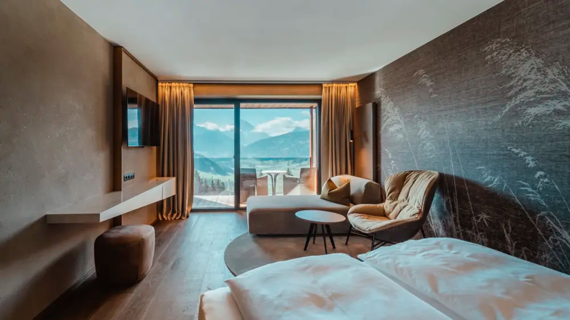 Alpen_Tesitin_Dolomitensuite_bnlocalproxy_1