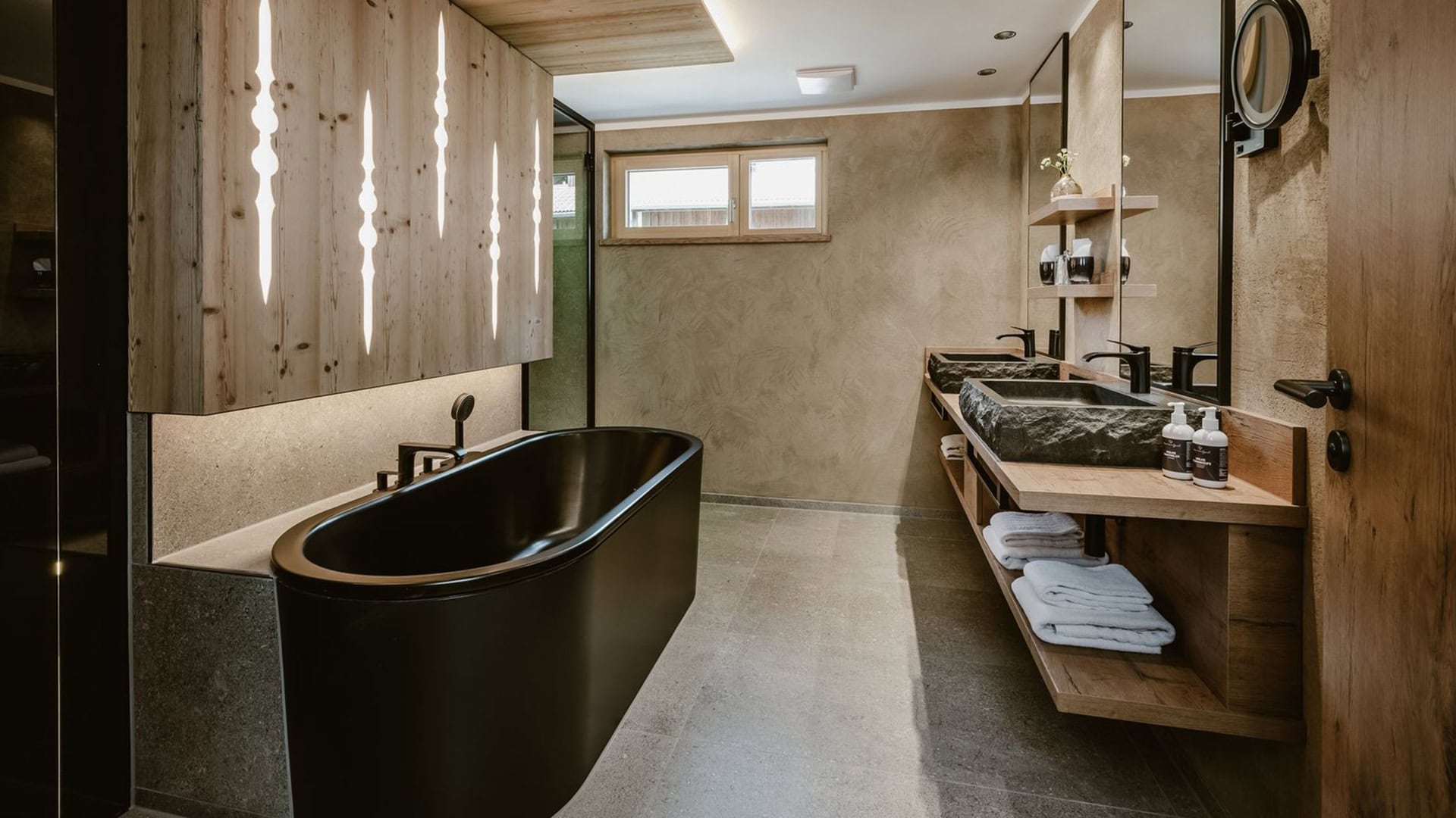 Bergkristall_Penthouse_Suite_Gipfelstuermer_1600x0s_3