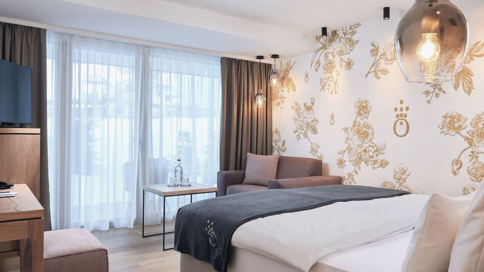 Hochkoenigin_Comforte_Suite_1600x0s_1