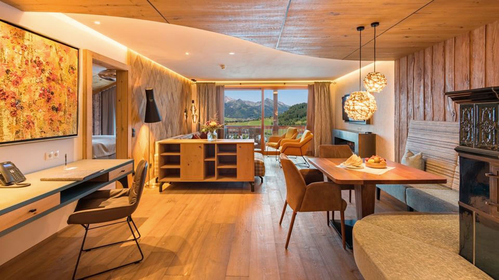 Deluxe_Suite_Edelweiss_mit_Tal_und_Panoramablick_960x540s_3