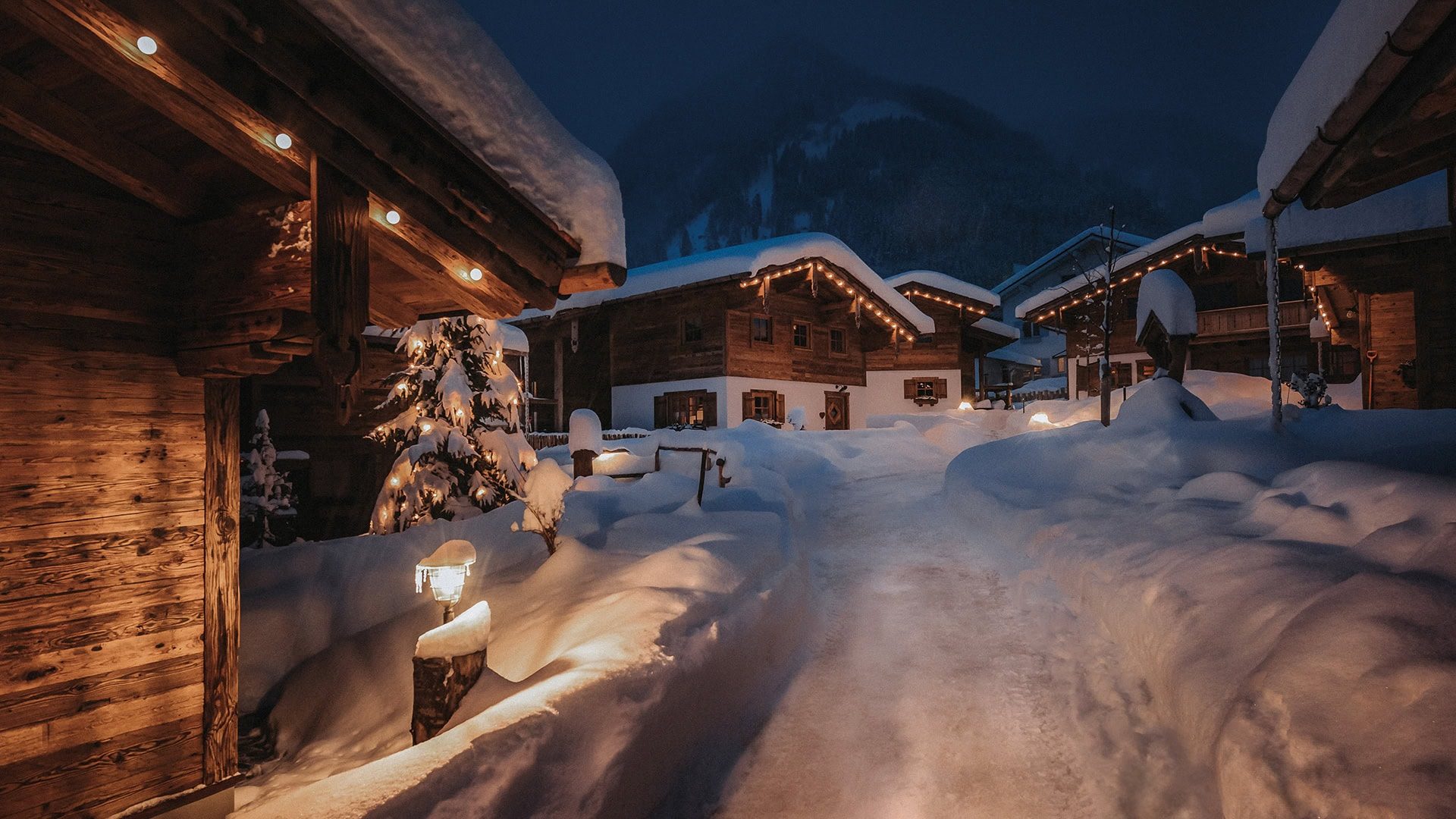 Alpzitt_Chalets_48_alpzitt_allgaeu_chalets_chaletdorf_burgberg_sauna_pool_winter_25