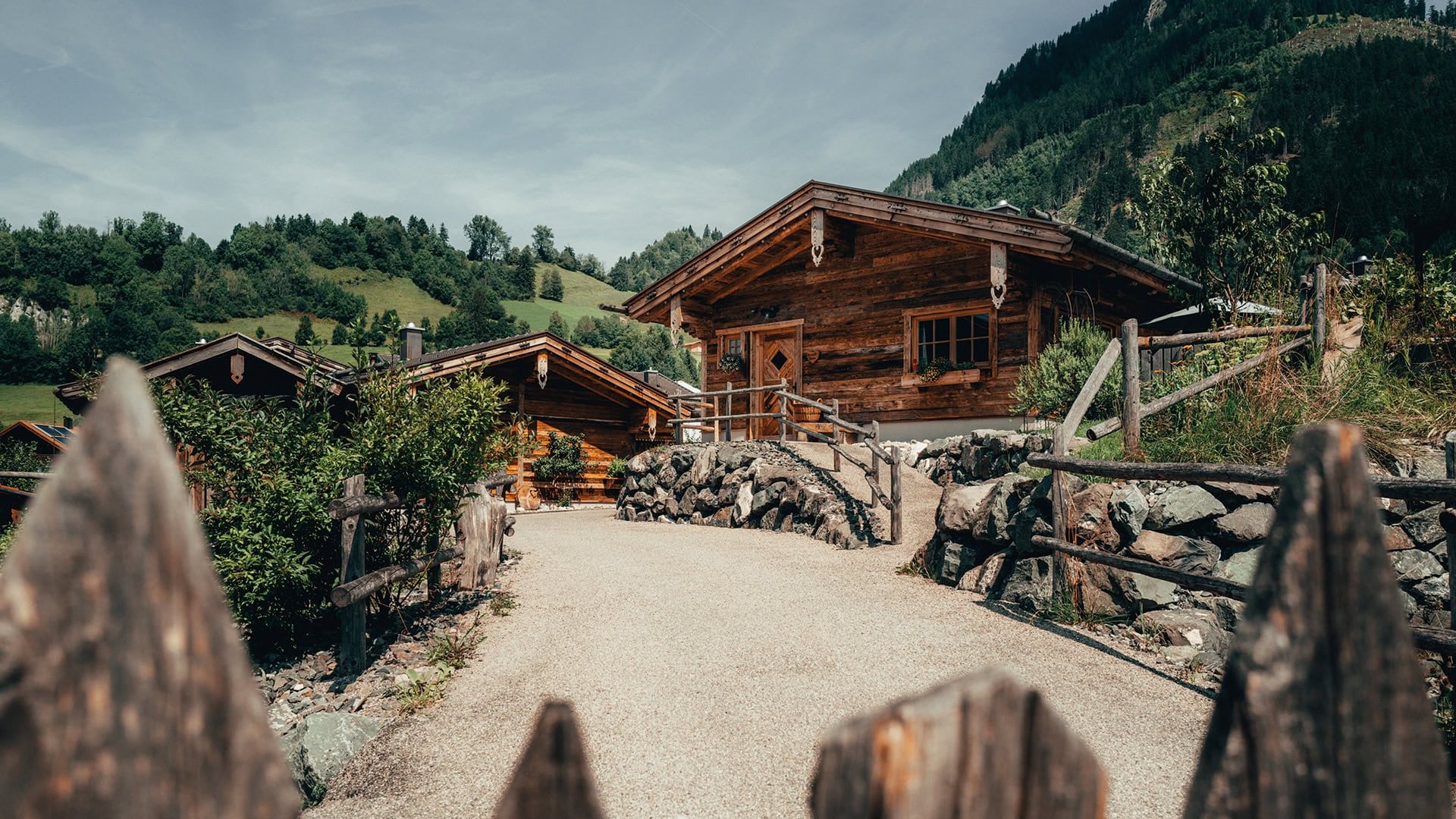 Alpzitt_Chalets_burgberg_allgaeu_chaletdorf_sommer248_KD