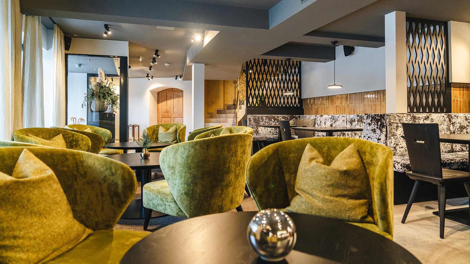 Arpuria Restaurant_ 2