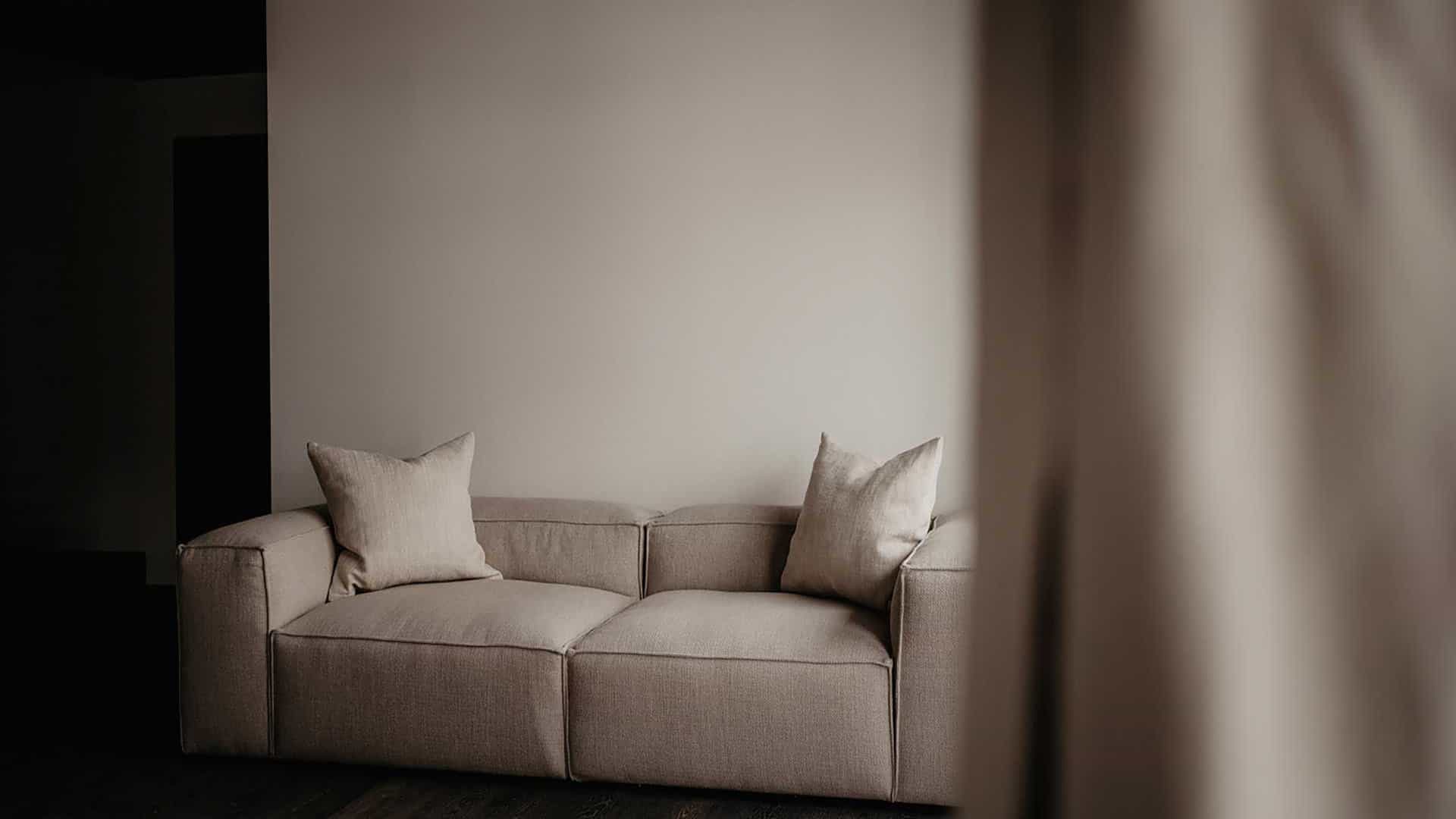 Birgkar Sofa