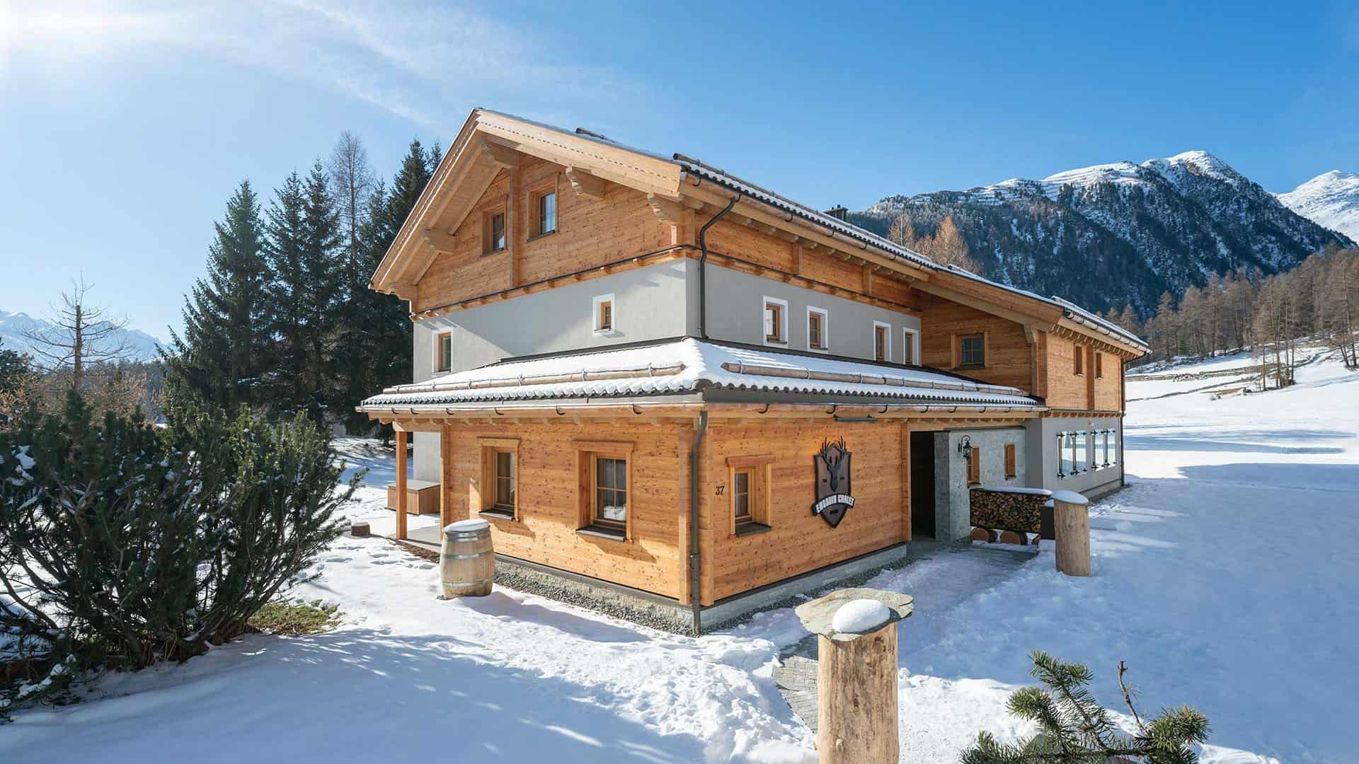 Engadin_Chalet_Außenansicht3