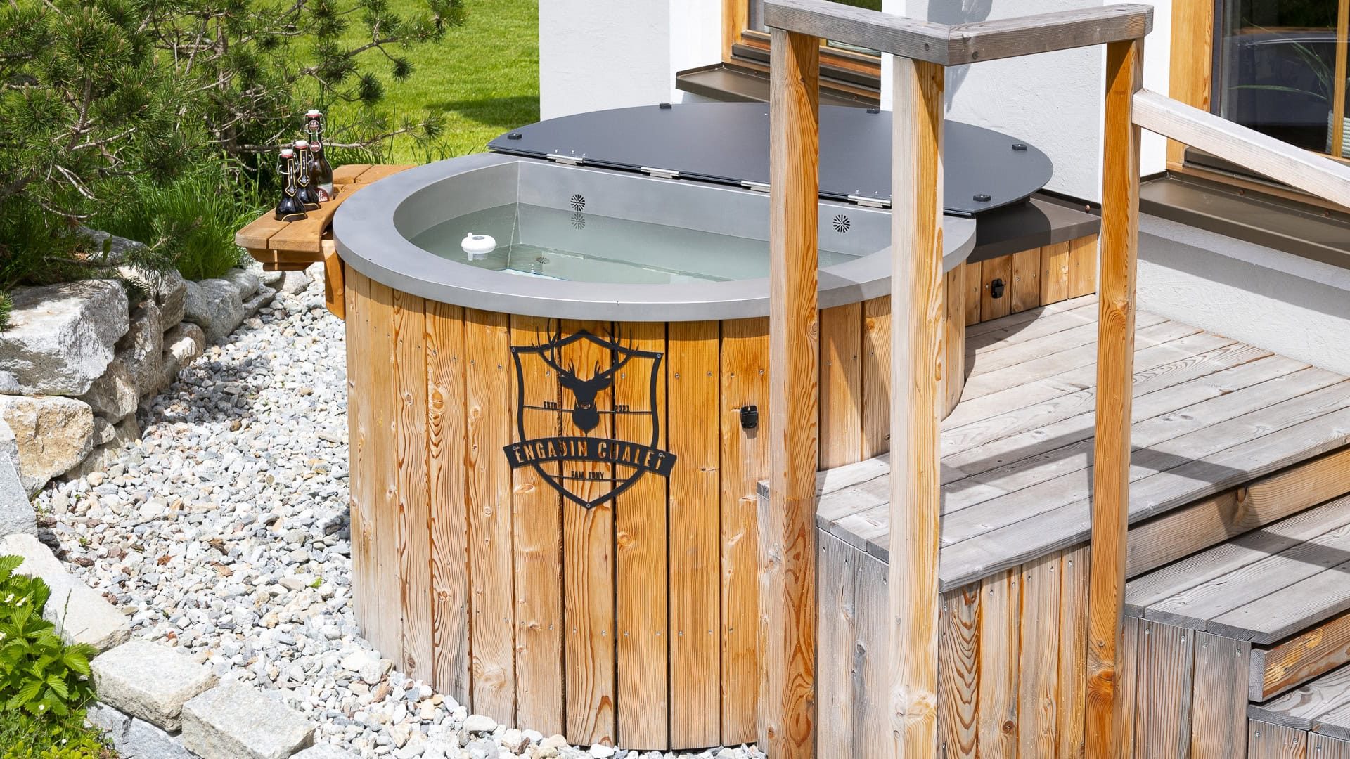 Engadin_Chalet_Hot Pot Sommer Wahl 1_KD