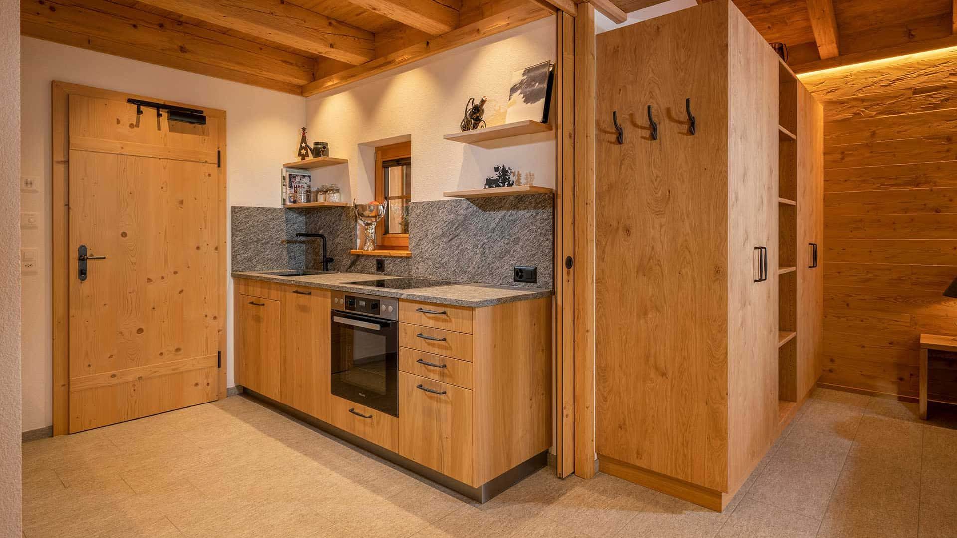 Engadin_Chalet_Kueche2