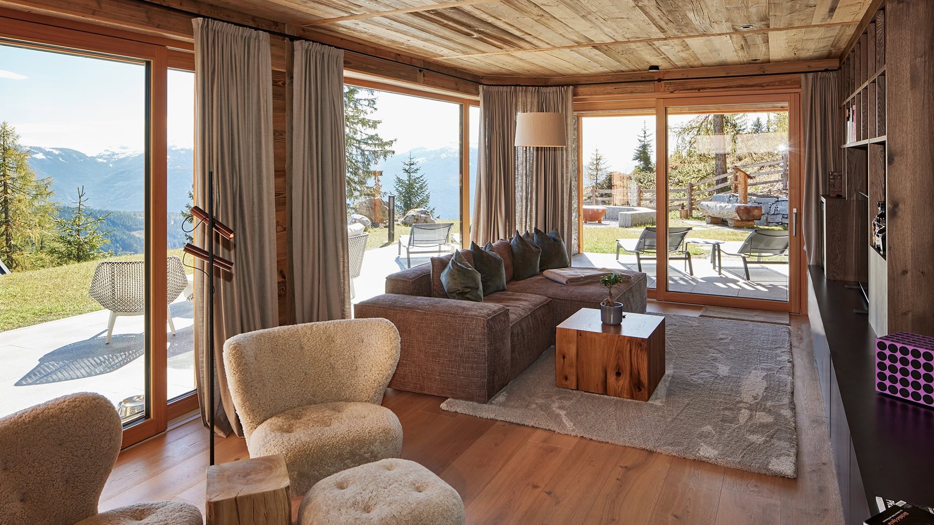 Fender_Chalets_Sonnalm_241007_wo_6564_KD