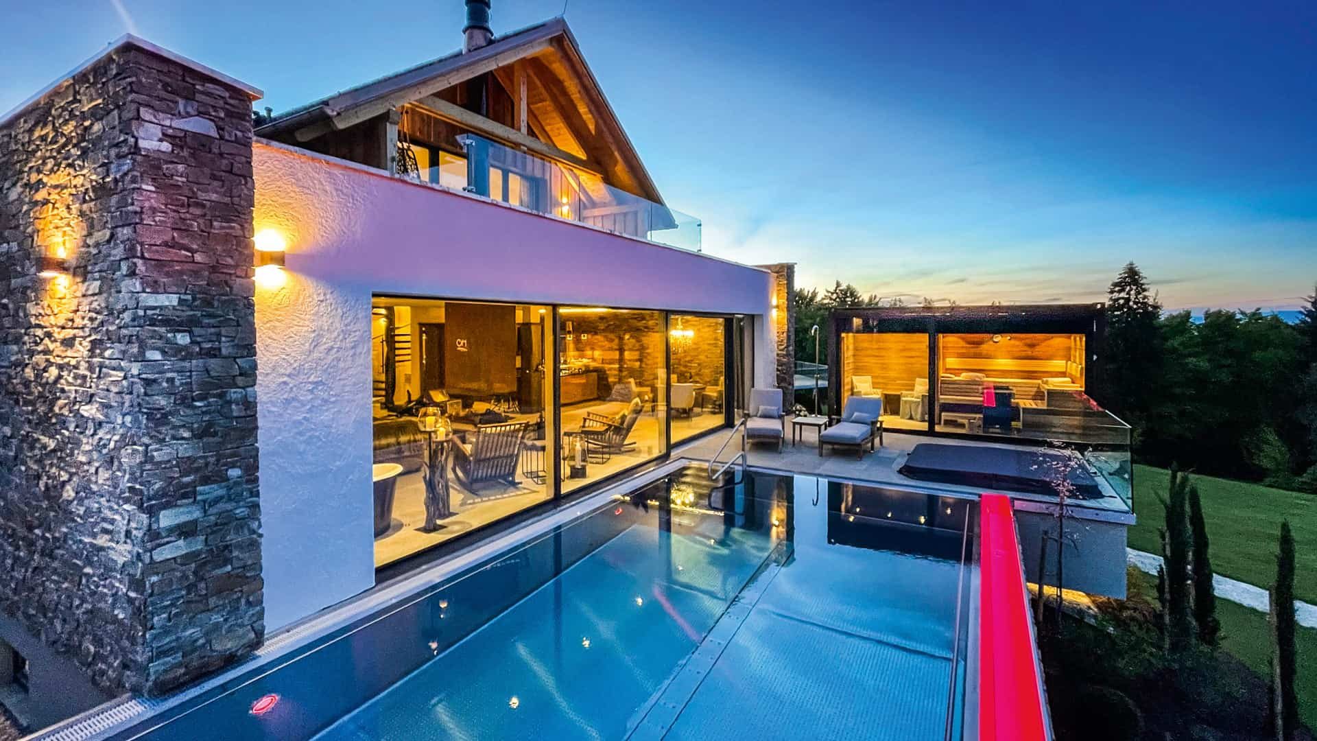Golden Hill Steppenfuchs Pool.