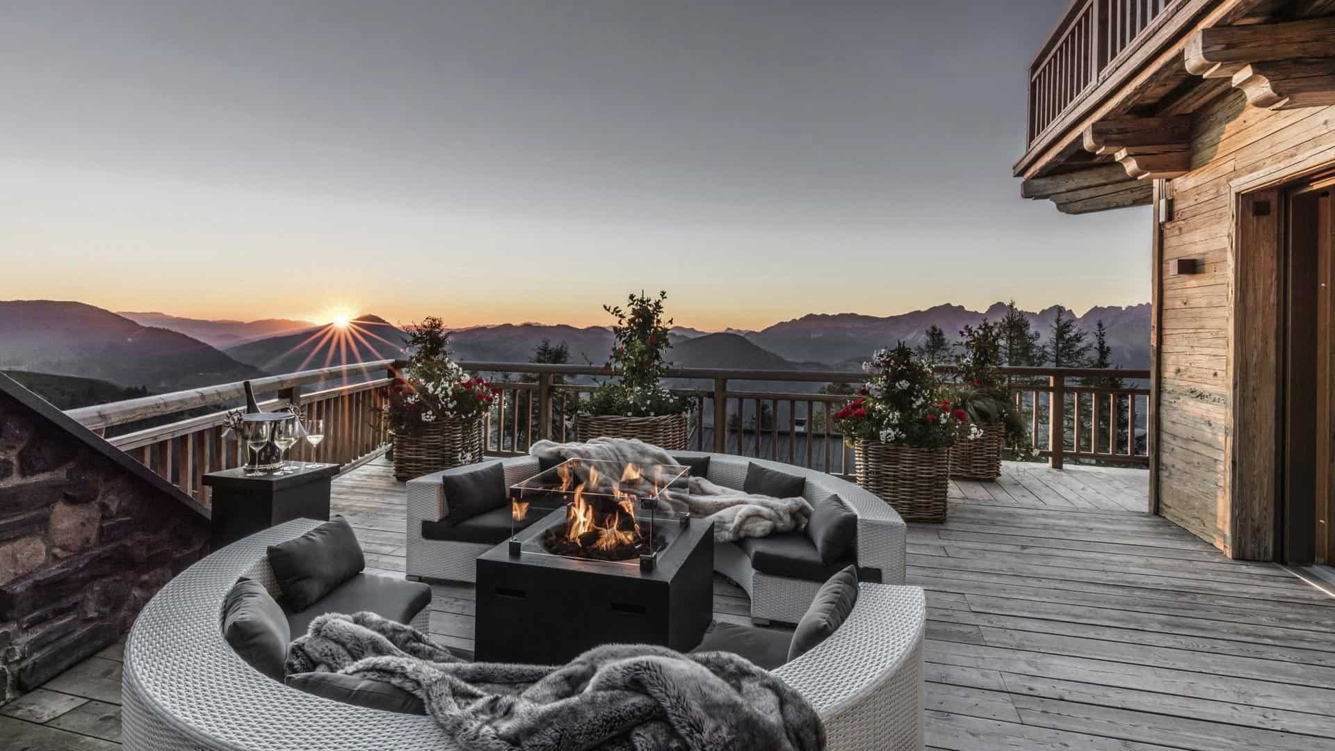 Hahnenkamm Lodge Feuerschale