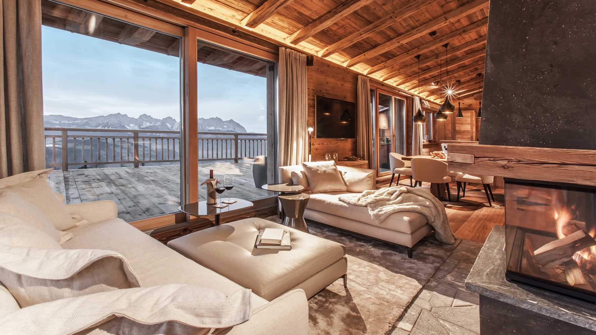 Hahnenkamm Lodge Wohnbereich Master Suitel