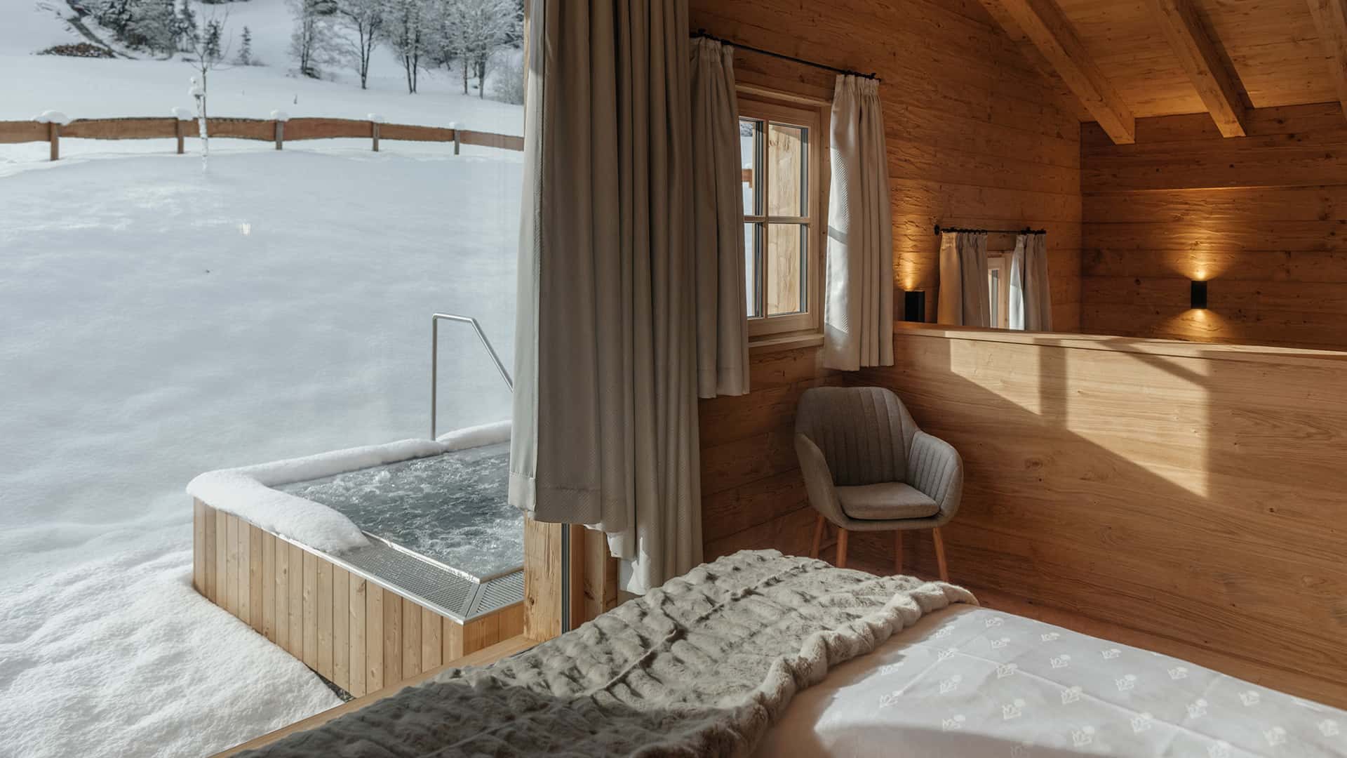 Hygna Chalets Weiden Chalet Whirlpool