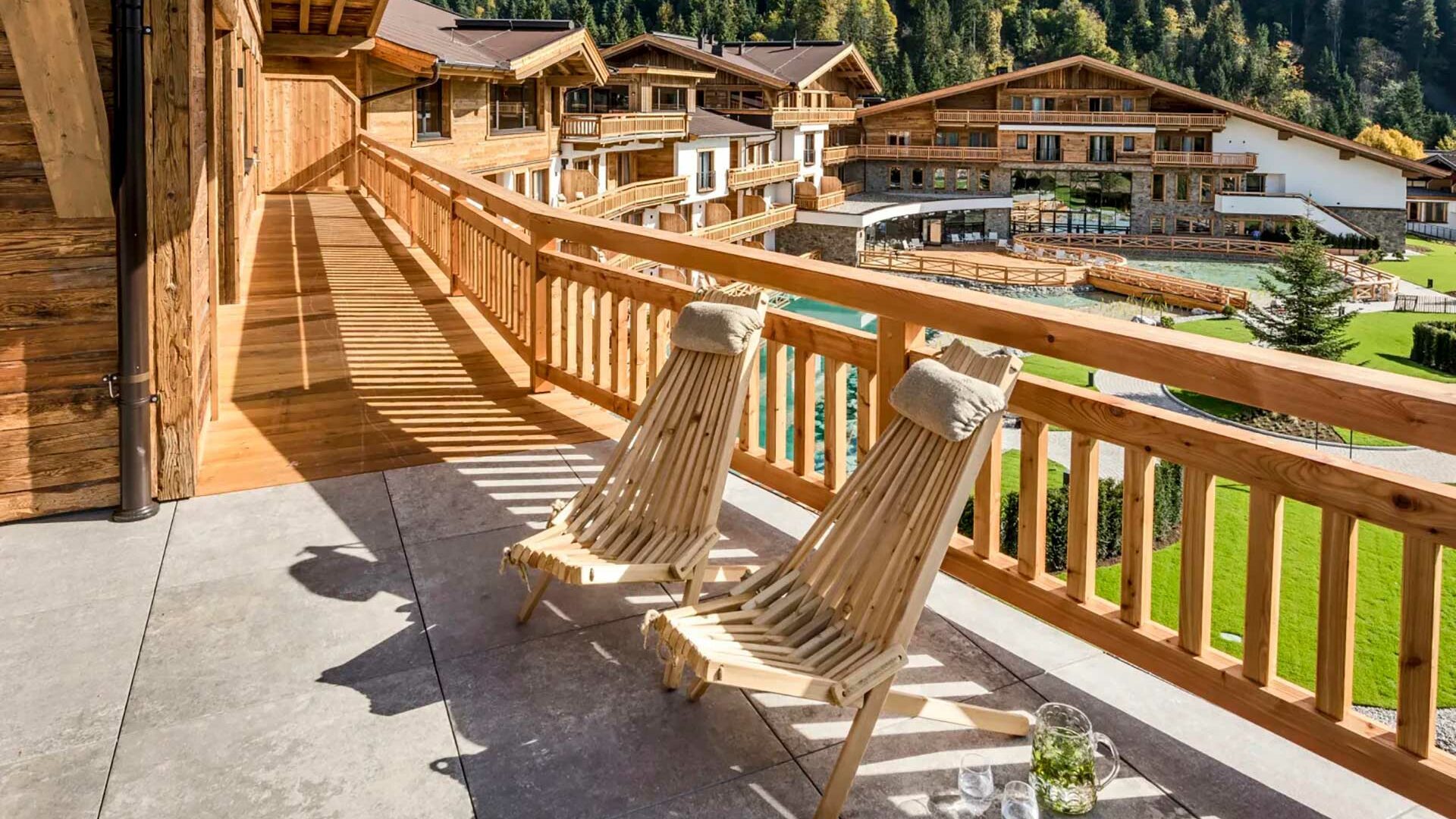 Kaiserlodge-Grosses-Bergappartement-mit-Seeblick