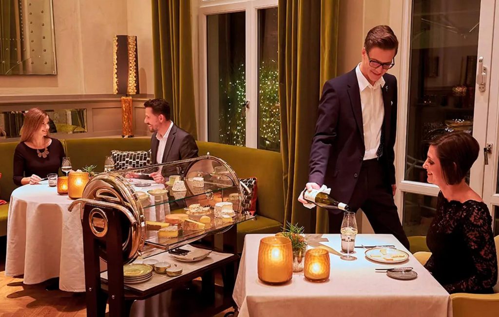 La_Maison_Hotel_-saarlouis-galerie-restaurant-louis-tisch