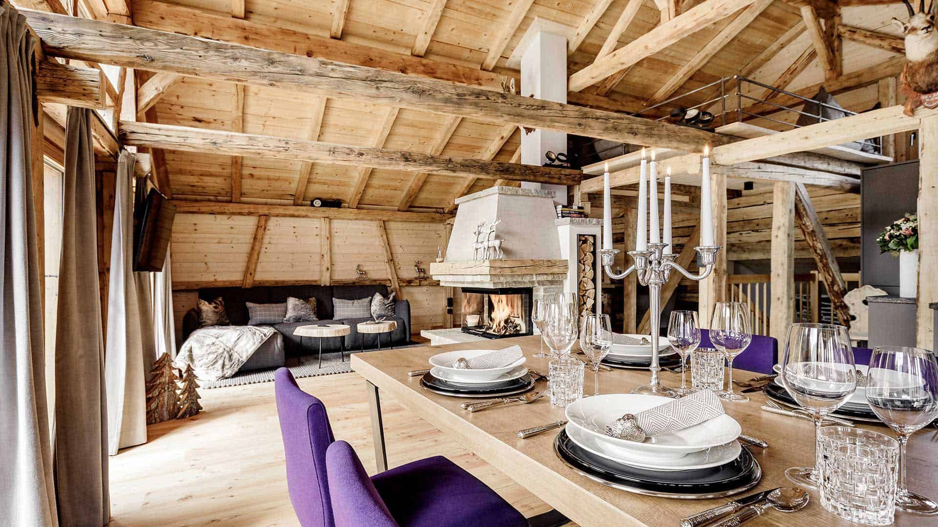 Leni Mountain Chalet Wohnbereich