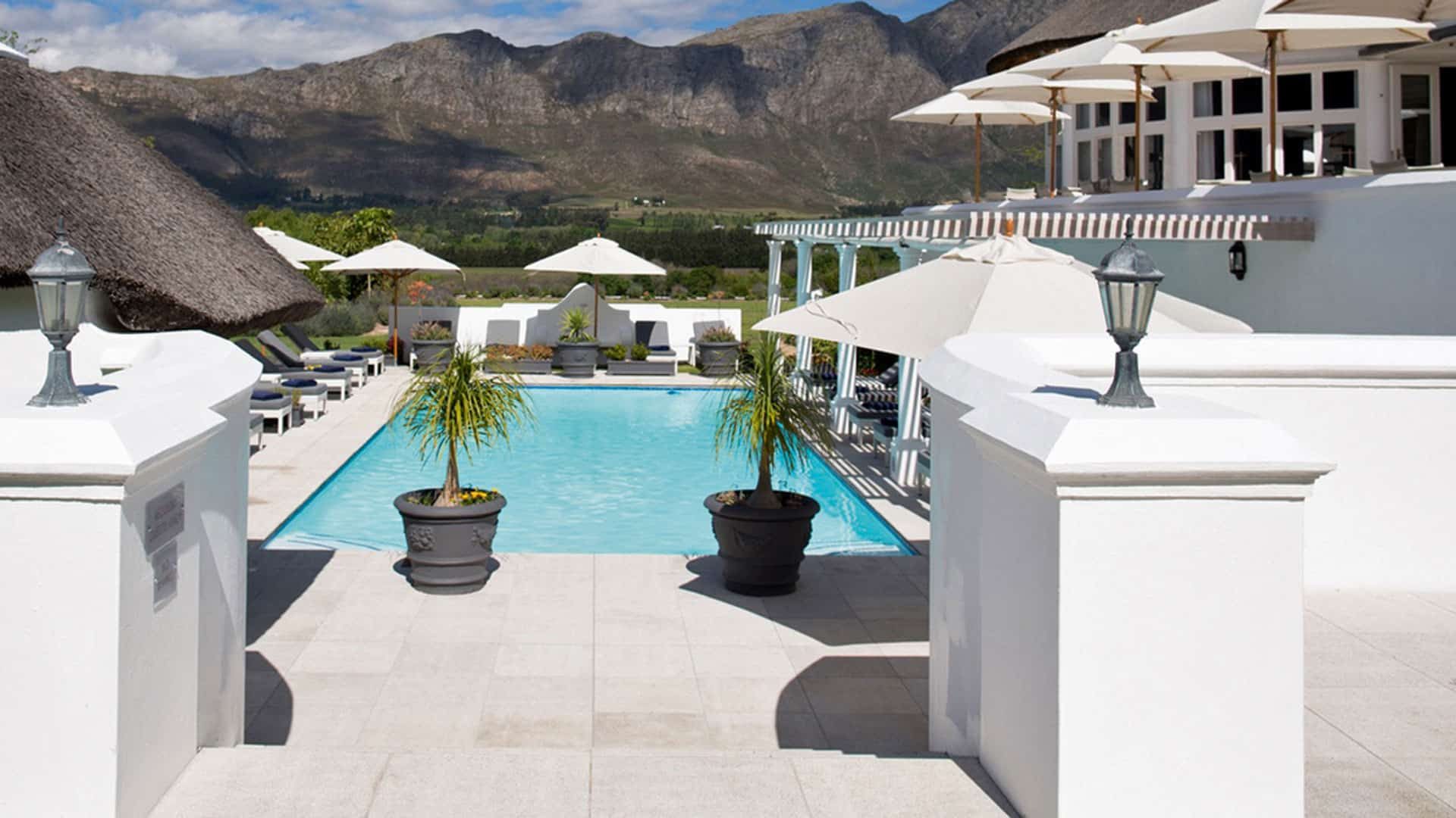 Mont Rochelle Pool