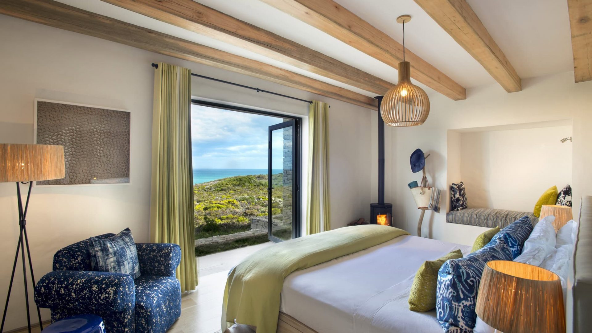 Morukuru-beach-lodgeOceanview-Suite_web