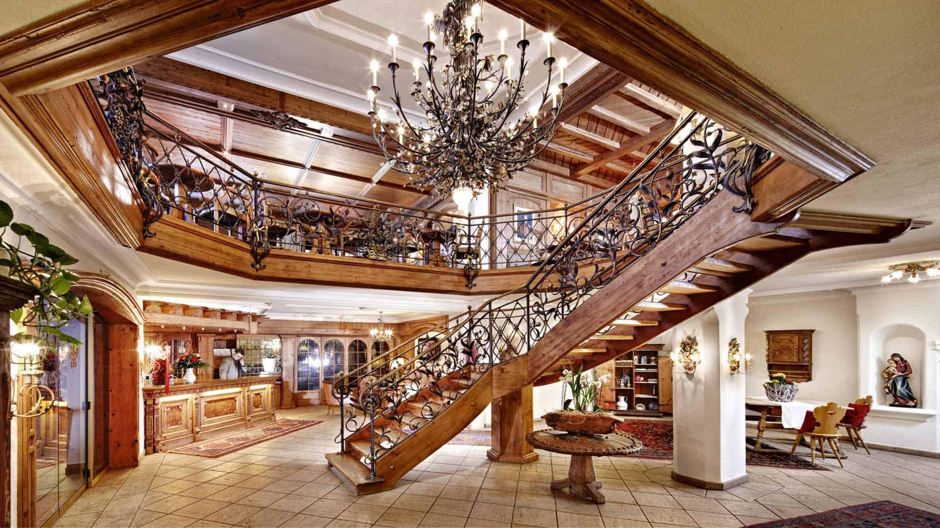 Singer Lobby