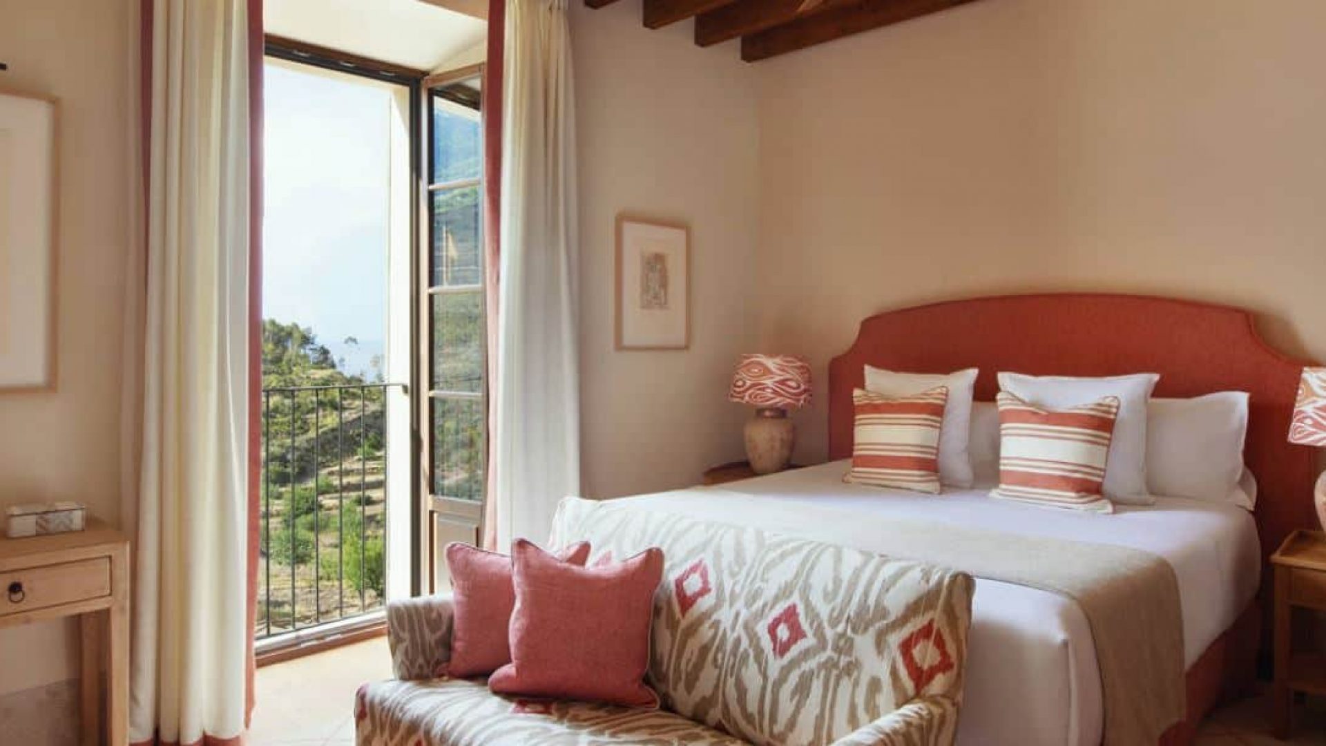 Son Bunyola Sea View Room