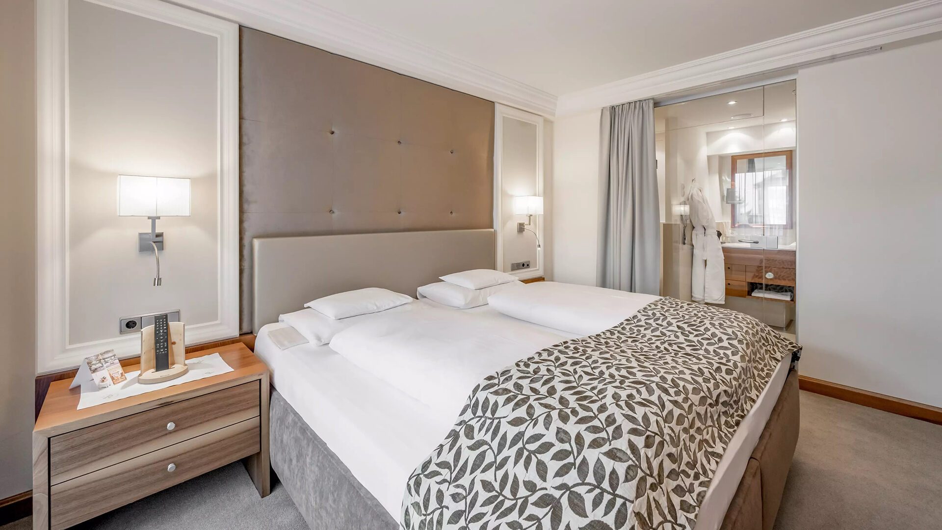 Trofana Fuerstensuite De Luxe