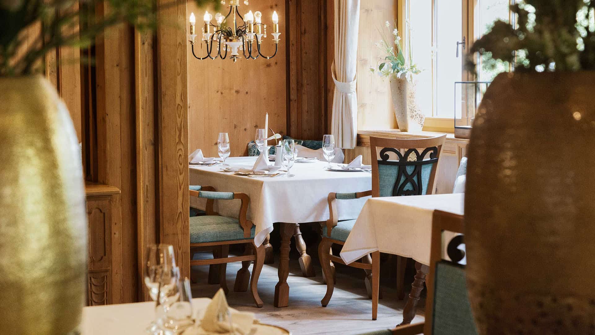 Trofana Restaurant 5