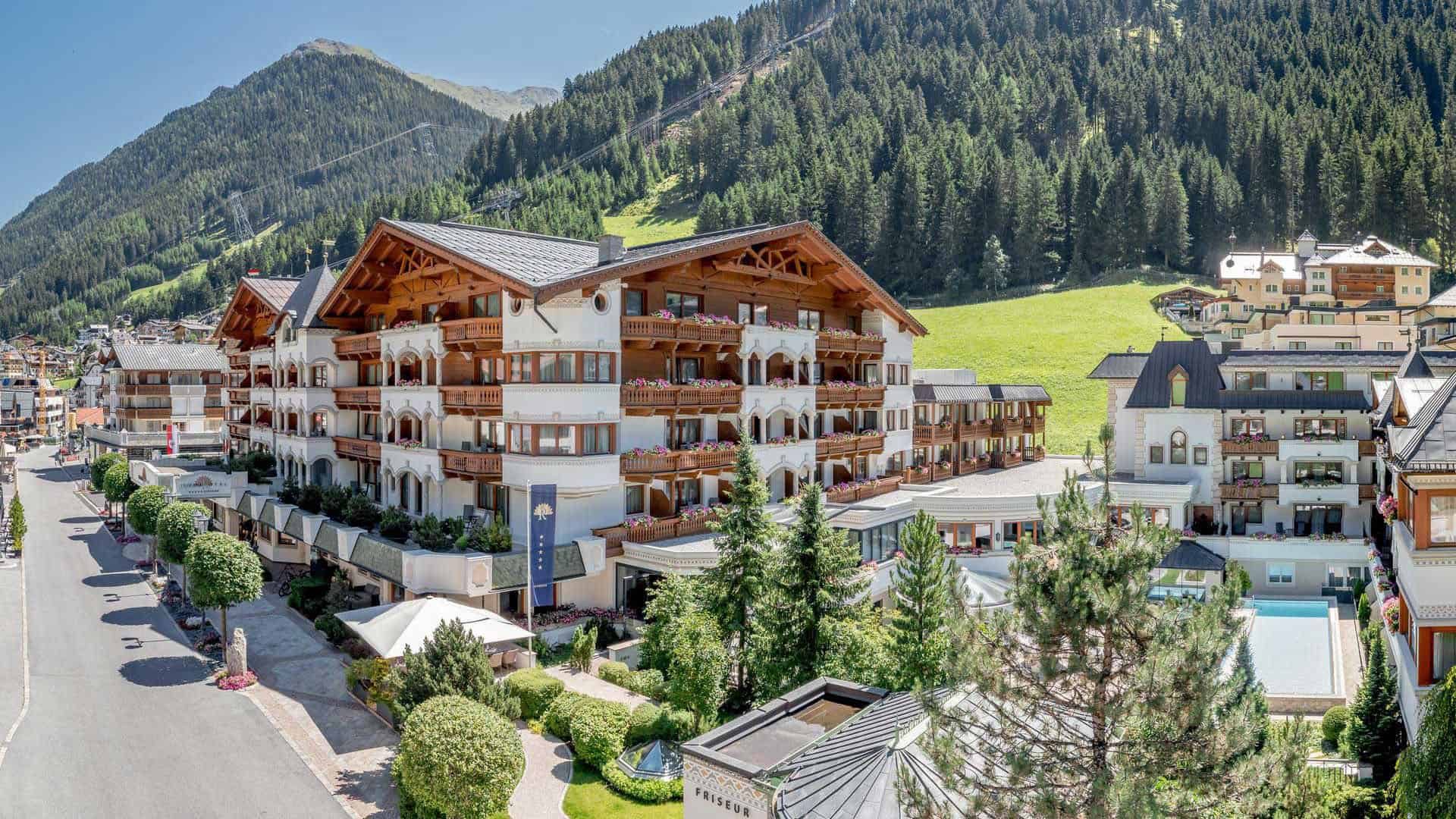 Trofana Royal Aussen Sommer 1