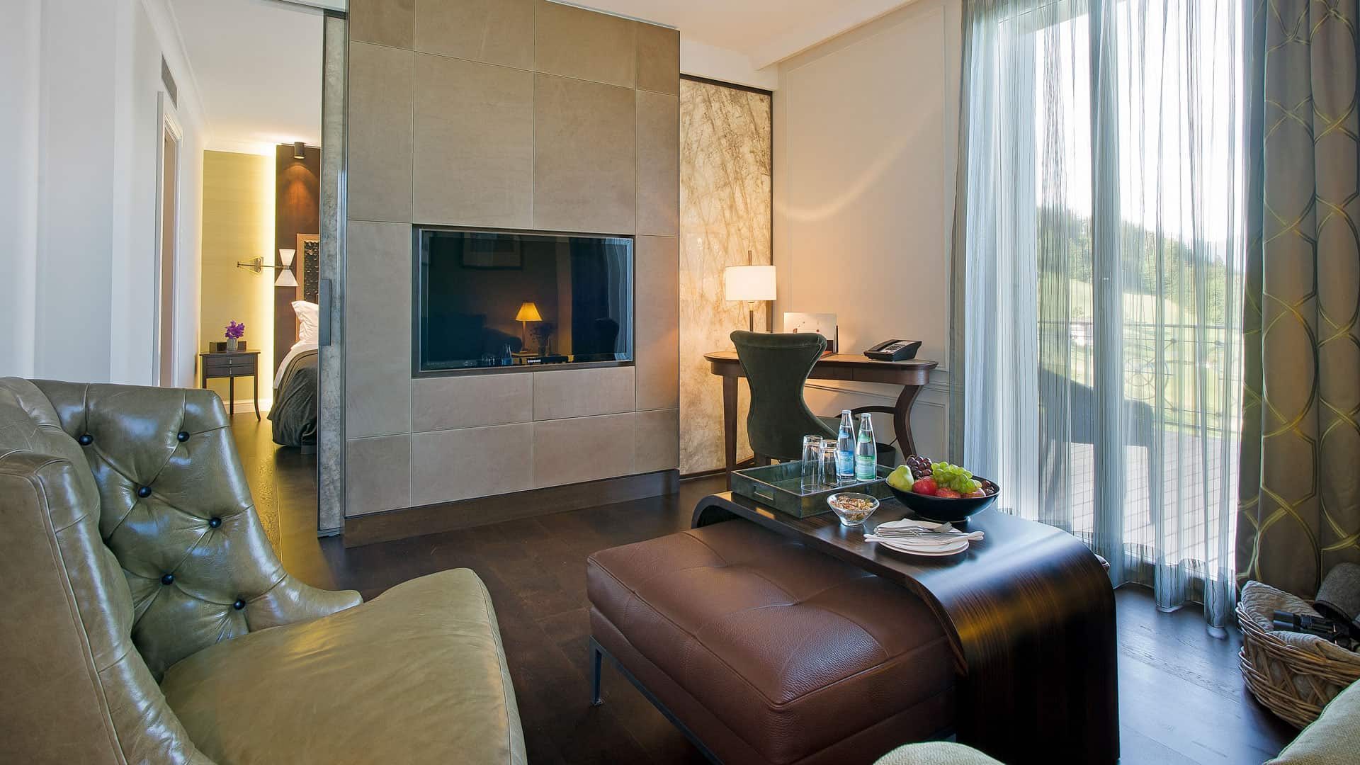 Villa_Honegg_CornerSuite